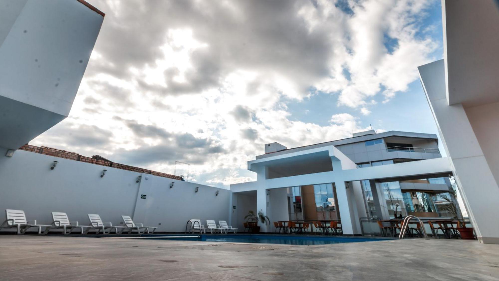 Cumbaza Hotel & Convenciones Tarapoto Ngoại thất bức ảnh